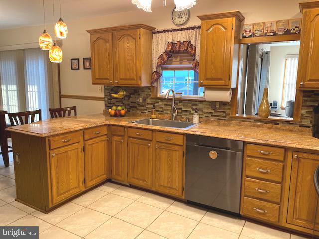 6 Palomar Road Sewell, NJ 08080 - Photo 6 of 63 Kitchen work area