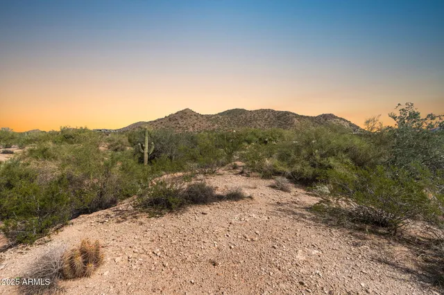 $425,000 | 3530 North Crystal Peak Circle, Unit 9, Mesa, AZ 85207