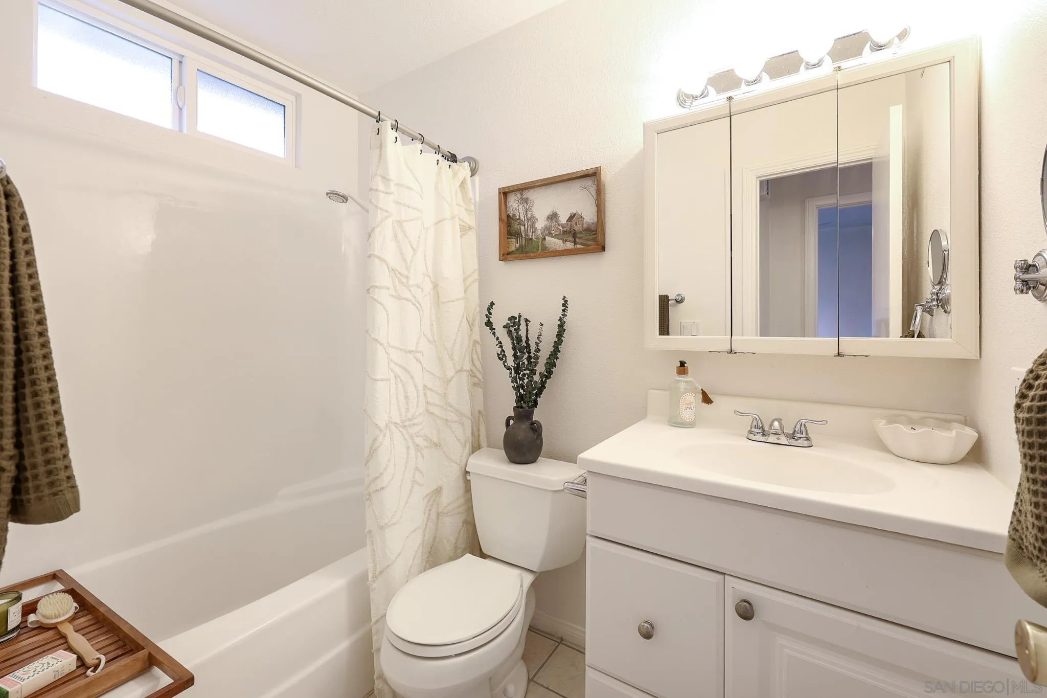 9483 Lake Canyon Road Santee, CA 92071 - Photo 17 of 28