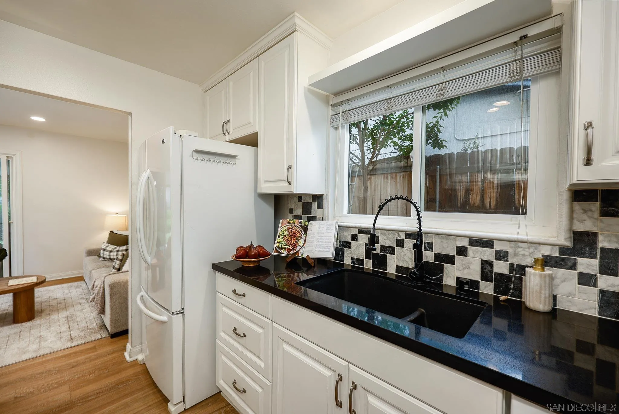 9483 Lake Canyon Road Santee, CA 92071 - Photo 20 of 28