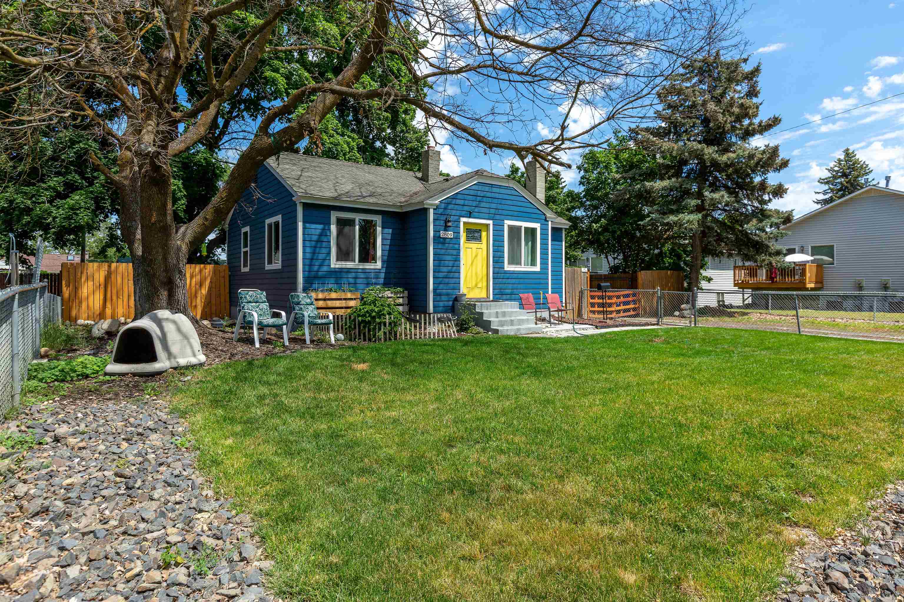 2809 East Mission Avenue Spokane, WA 99202 - Photo 2 of 18