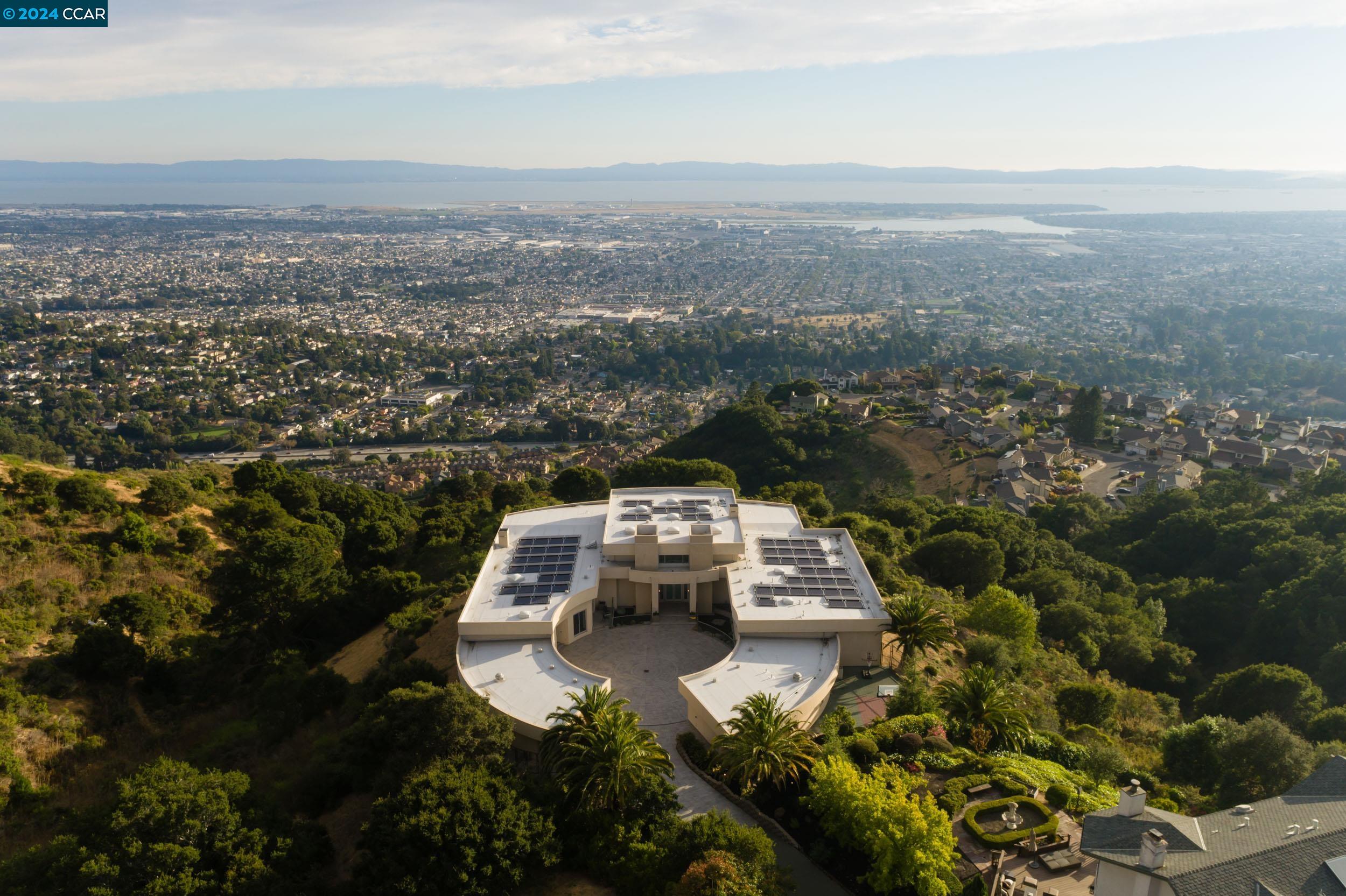 13367 Campus Drive Oakland, CA 94619 - Photo 18 of 60