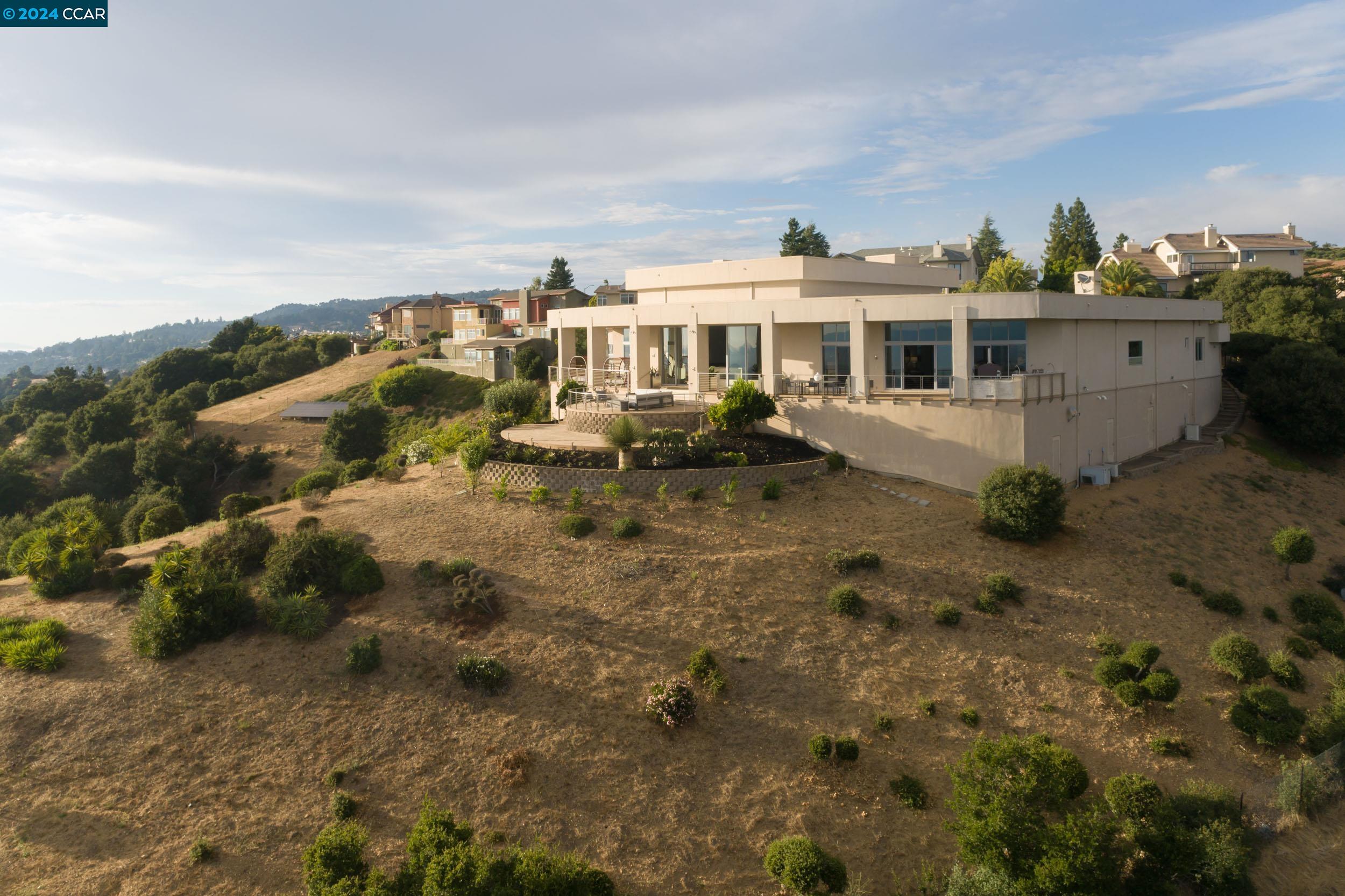 13367 Campus Drive Oakland, CA 94619 - Photo 20 of 60