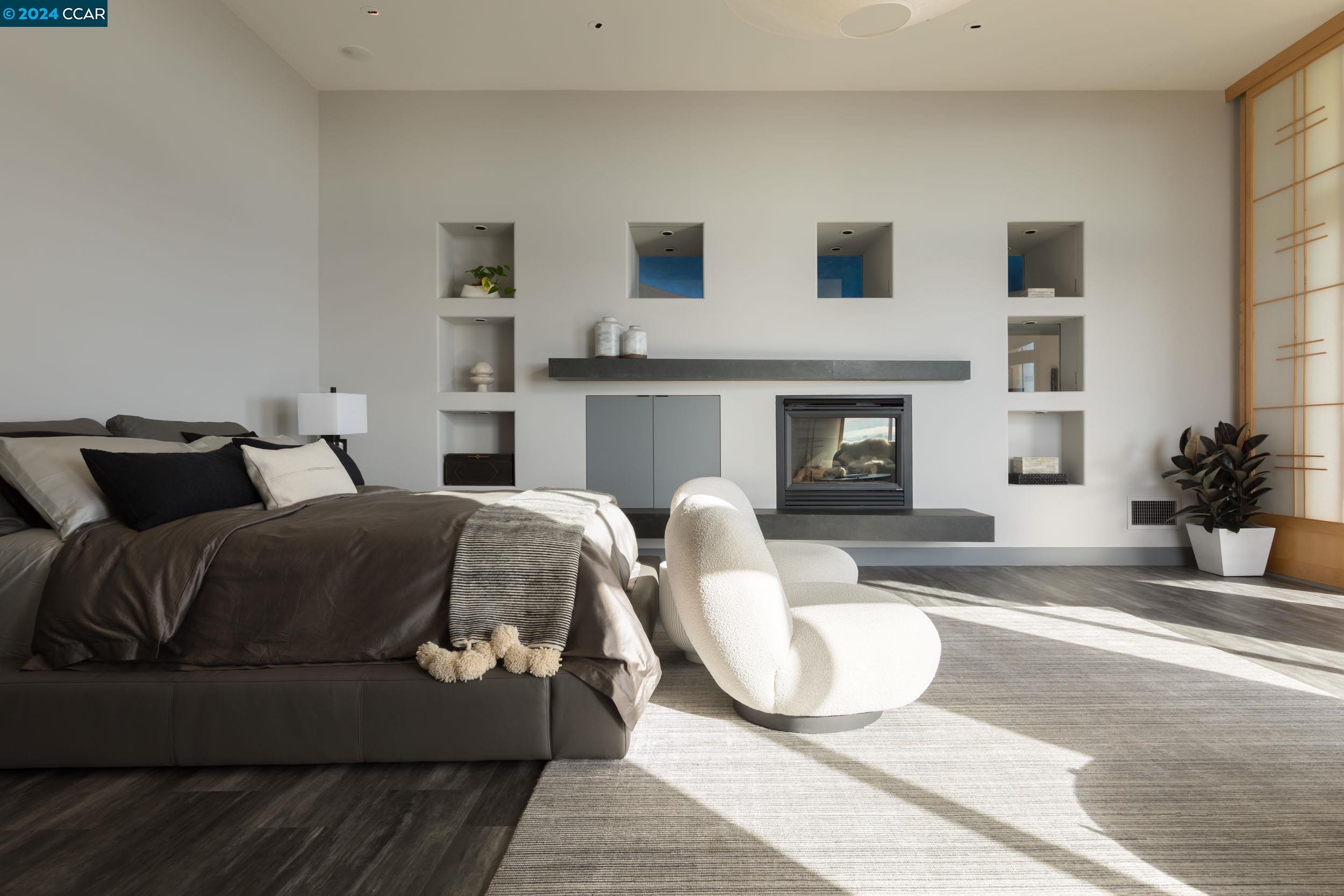 13367 Campus Drive Oakland, CA 94619 - Photo 27 of 60