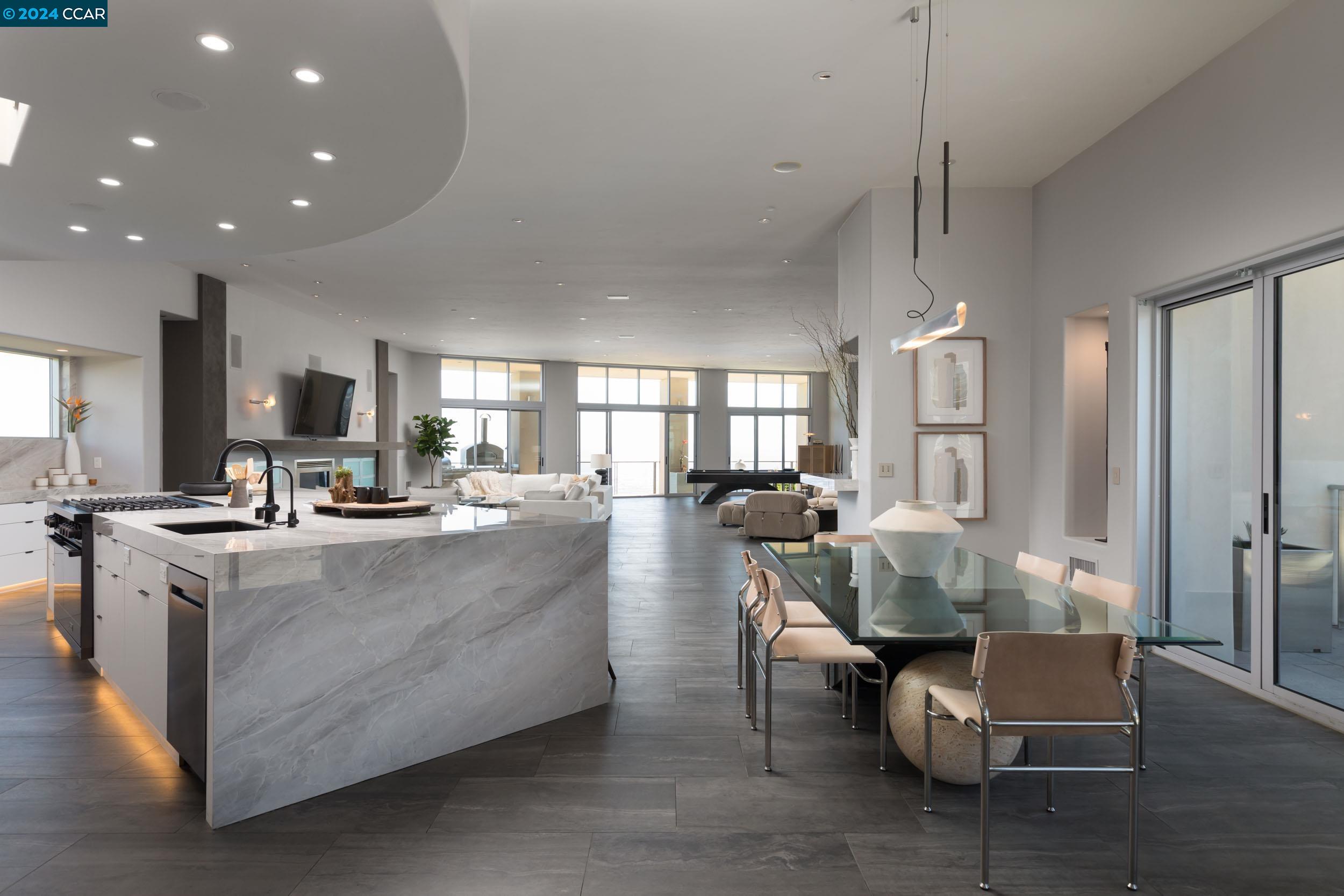 13367 Campus Drive Oakland, CA 94619 - Photo 6 of 60