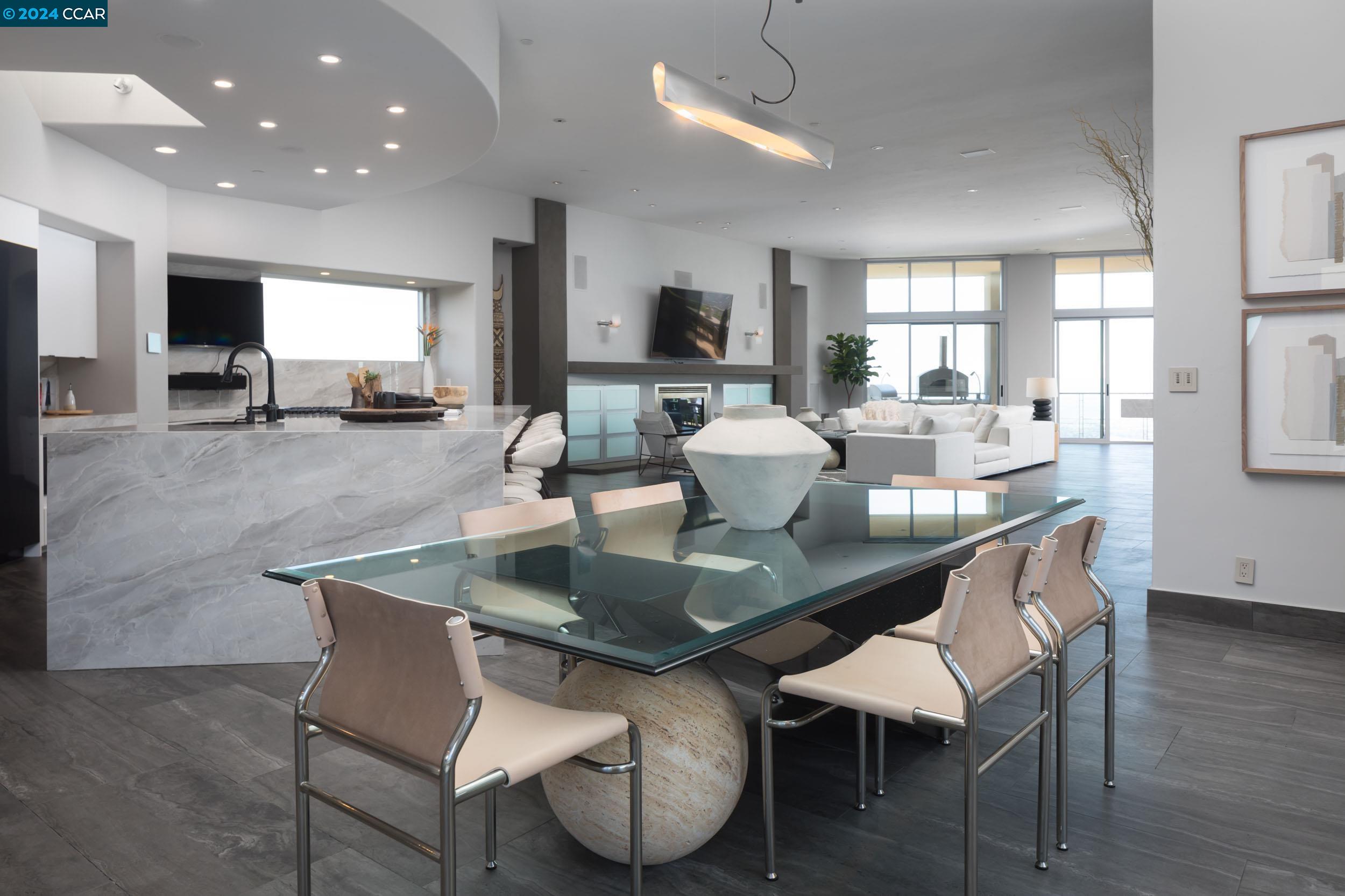 13367 Campus Drive Oakland, CA 94619 - Photo 7 of 60