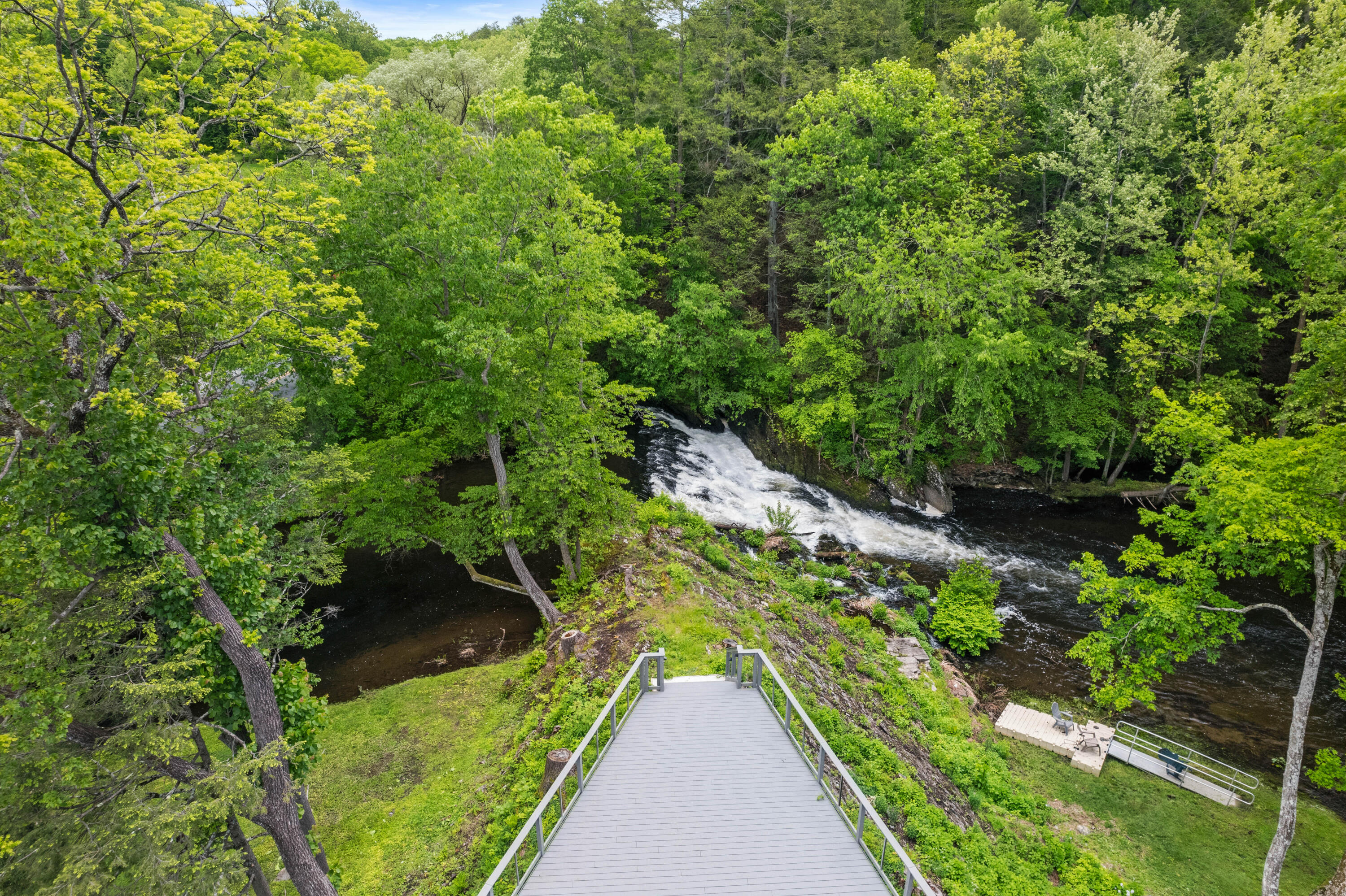 1104 Buttermilk Falls Road East Stroudsburg, PA 18301 - Photo 58 of 73 Drone (5)