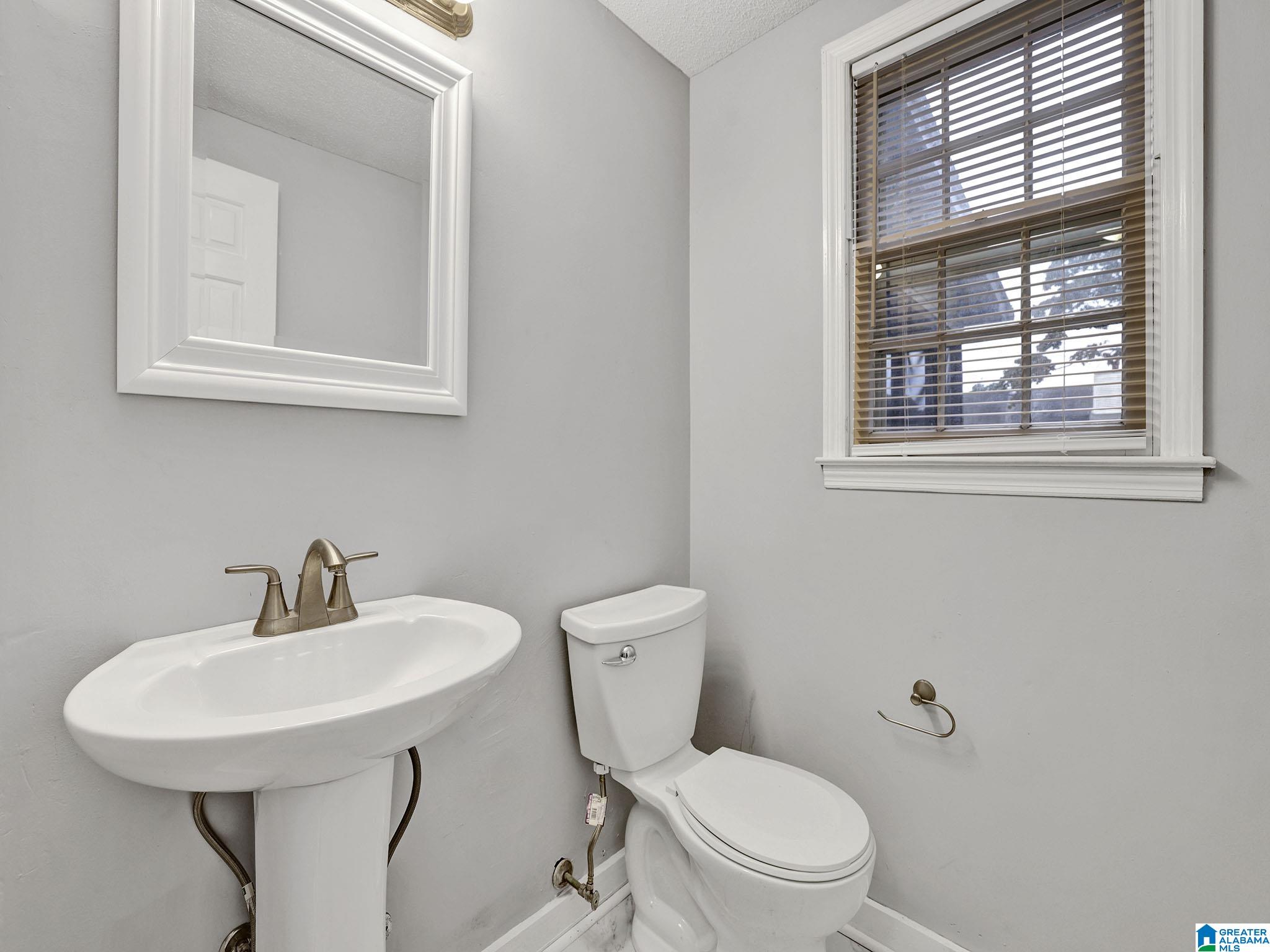 1037 Village Mill Road Birmingham, AL 35215 - Photo 15 of 26