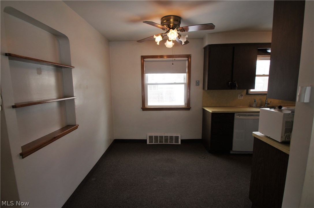 3891 Salisbury Road South Euclid, OH 44121 - Photo 4 of 12