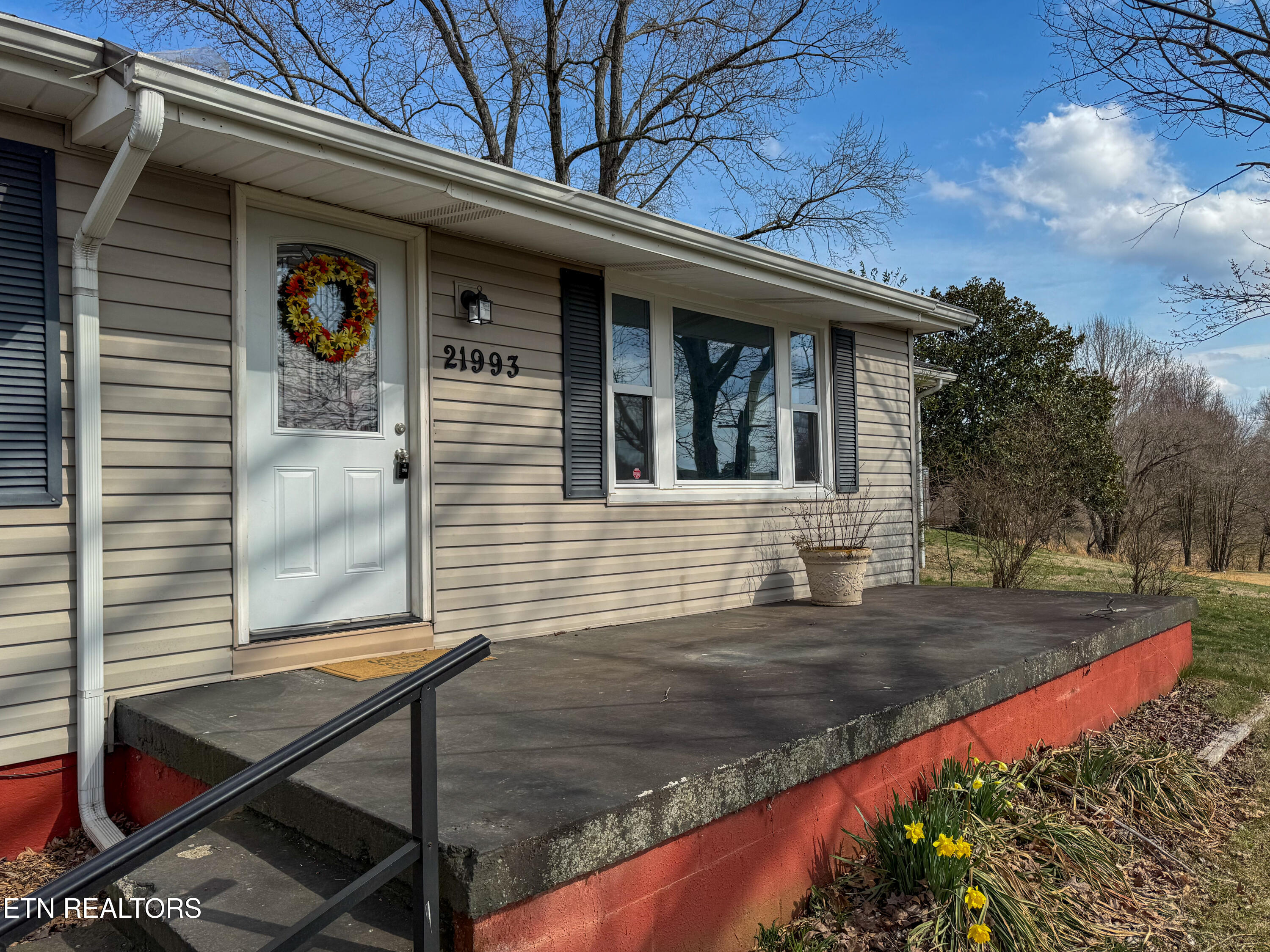 21993 Steekee Road Loudon, TN 37774 - Photo 5 of 26 IMG_0917