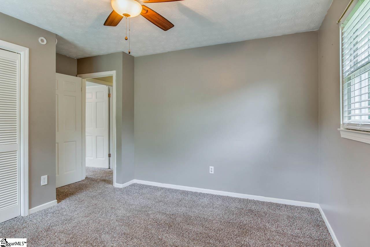 306 Timbrooke Way Easley, SC 29642 - Photo 23 of 36 Gallery Image 23