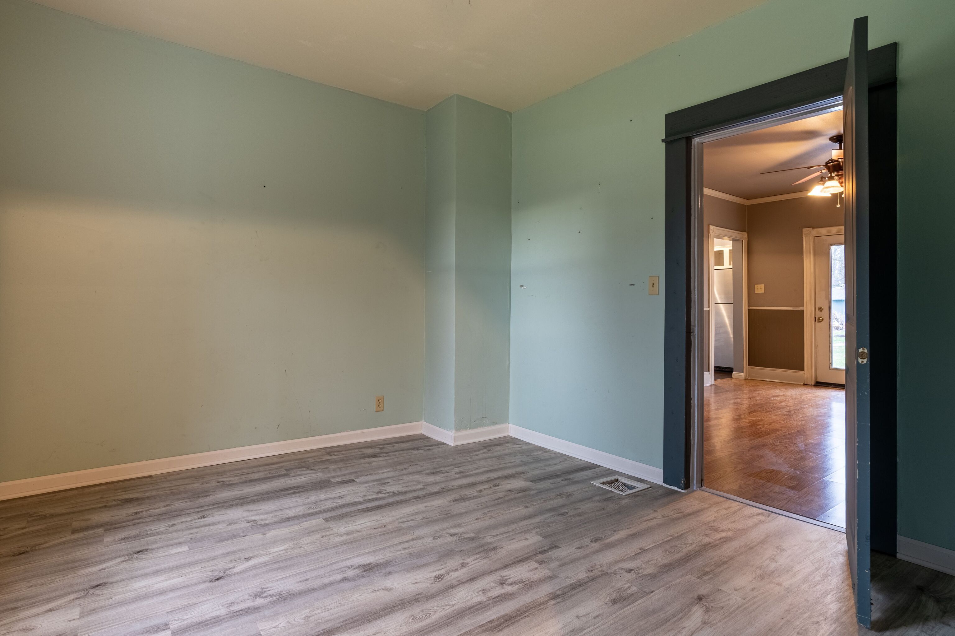 700 South Main Street Summitville, IN 46070 - Photo 13 of 37