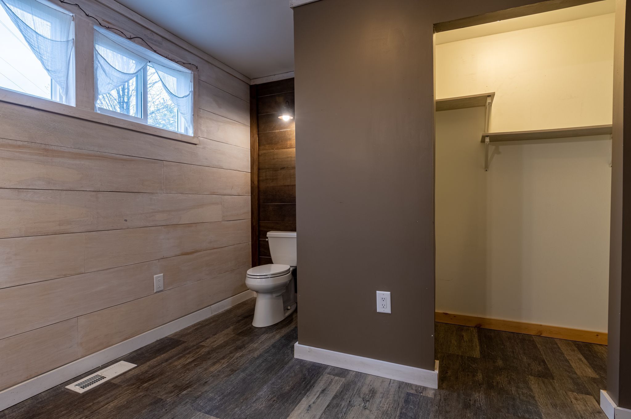 700 South Main Street Summitville, IN 46070 - Photo 8 of 37