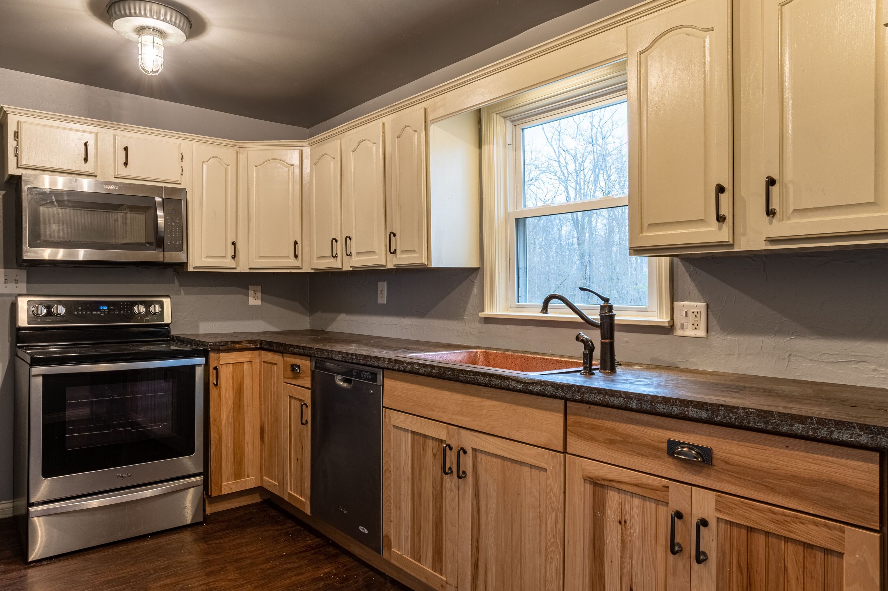 700 South Main Street Summitville, IN 46070 - Photo 10 of 37