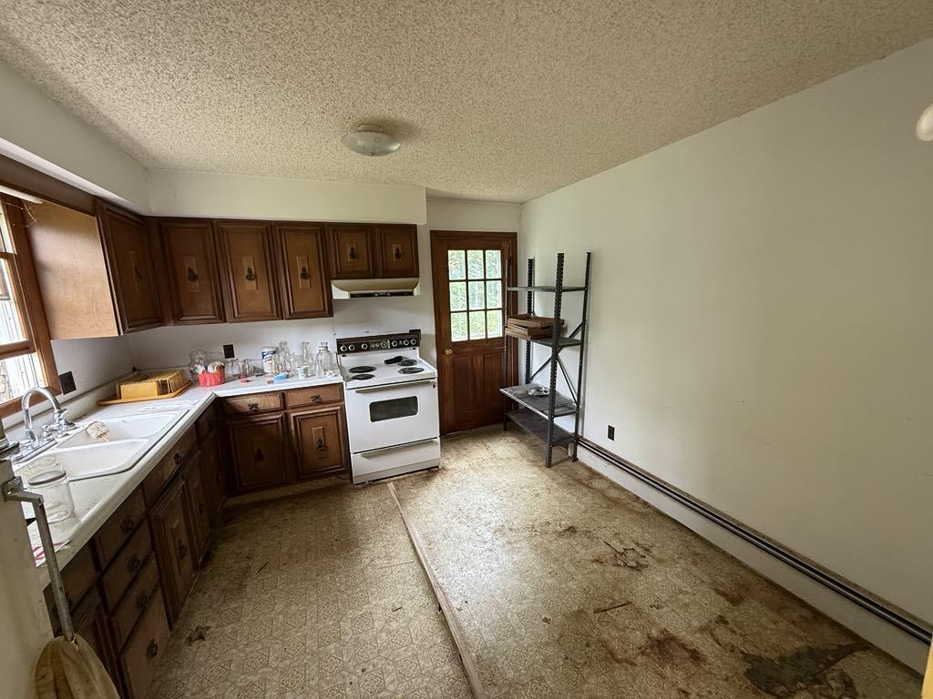 187 Richards Road Waterville, ME 04901 - Photo 7 of 30 7
