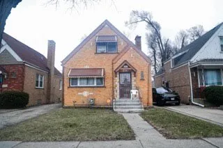 $220,000 | 1107 24th Avenue, Bellwood, IL 60104