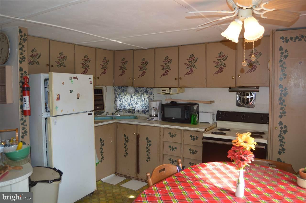 128 Mill Road Biglerville, PA 17307 - Photo 6 of 8