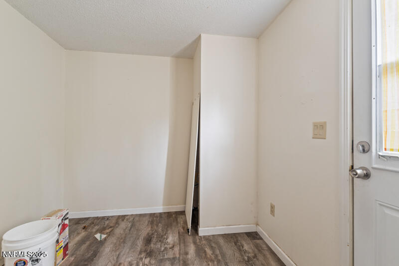 5179 Anchorage Court Reno, NV 89506 - Photo 7 of 18 5179 Anchorage Ct (7 of 18)