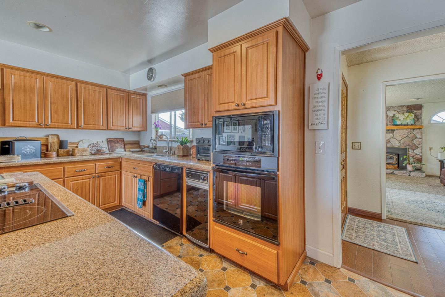 752 A Middlefield Road, Unit A Salinas, CA 93906 - Photo 17 of 45
