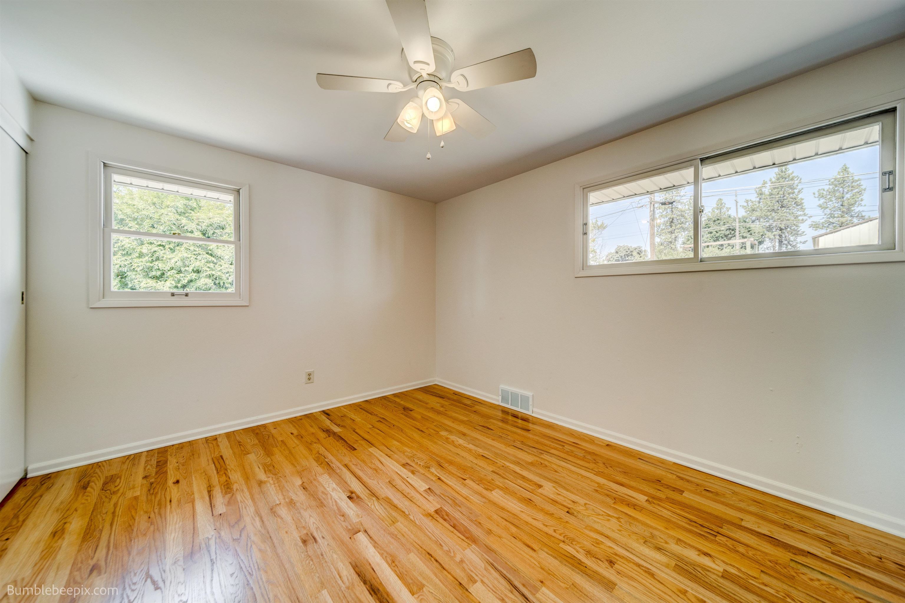 3006 West Decatur Avenue Spokane, WA 99205 - Photo 12 of 30 Gallery Image 12