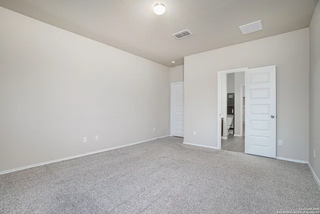 $350,000 | 5510 Daniel, St. Hedwig, TX 78152