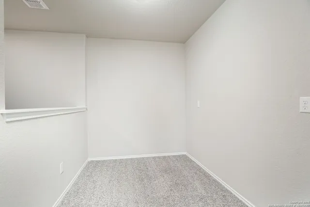 $350,000 | 5510 Daniel, St. Hedwig, TX 78152