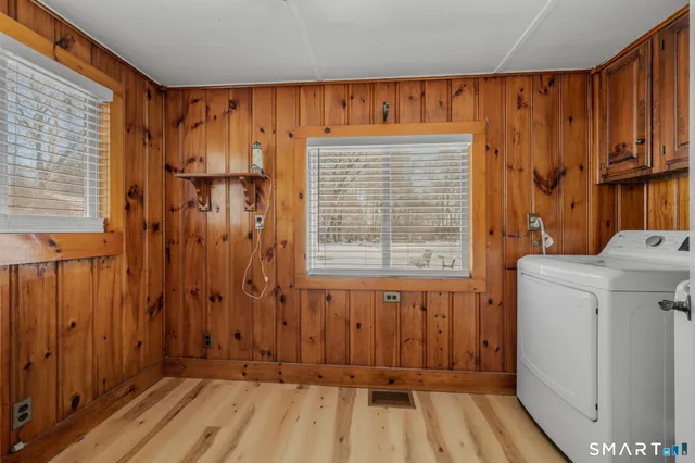 $2,200 | 125 Spithead Road, Waterford, CT 06385