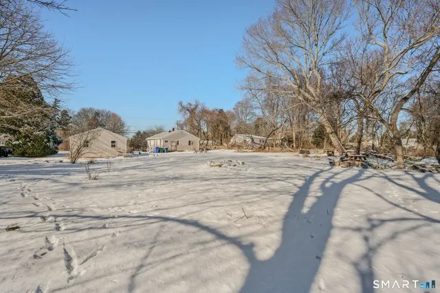 $2,200 | 125 Spithead Road, Waterford, CT 06385