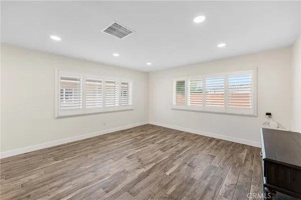 $2,150 | 6290 California Avenue, Unit C, Long Beach, CA 90805