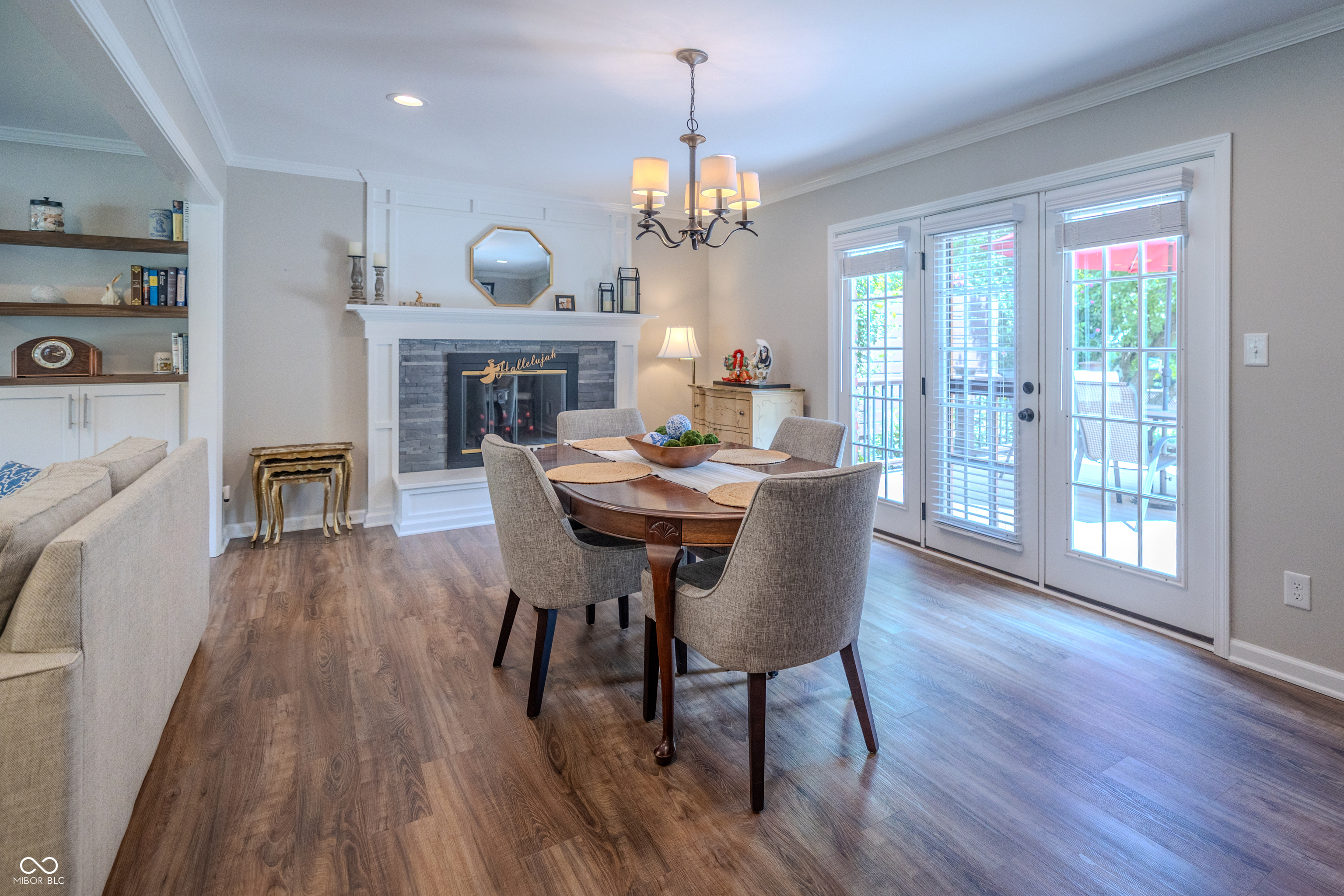 11209 Haverstick Road Carmel, IN 46033 - Photo 9 of 33 Gallery Image 9