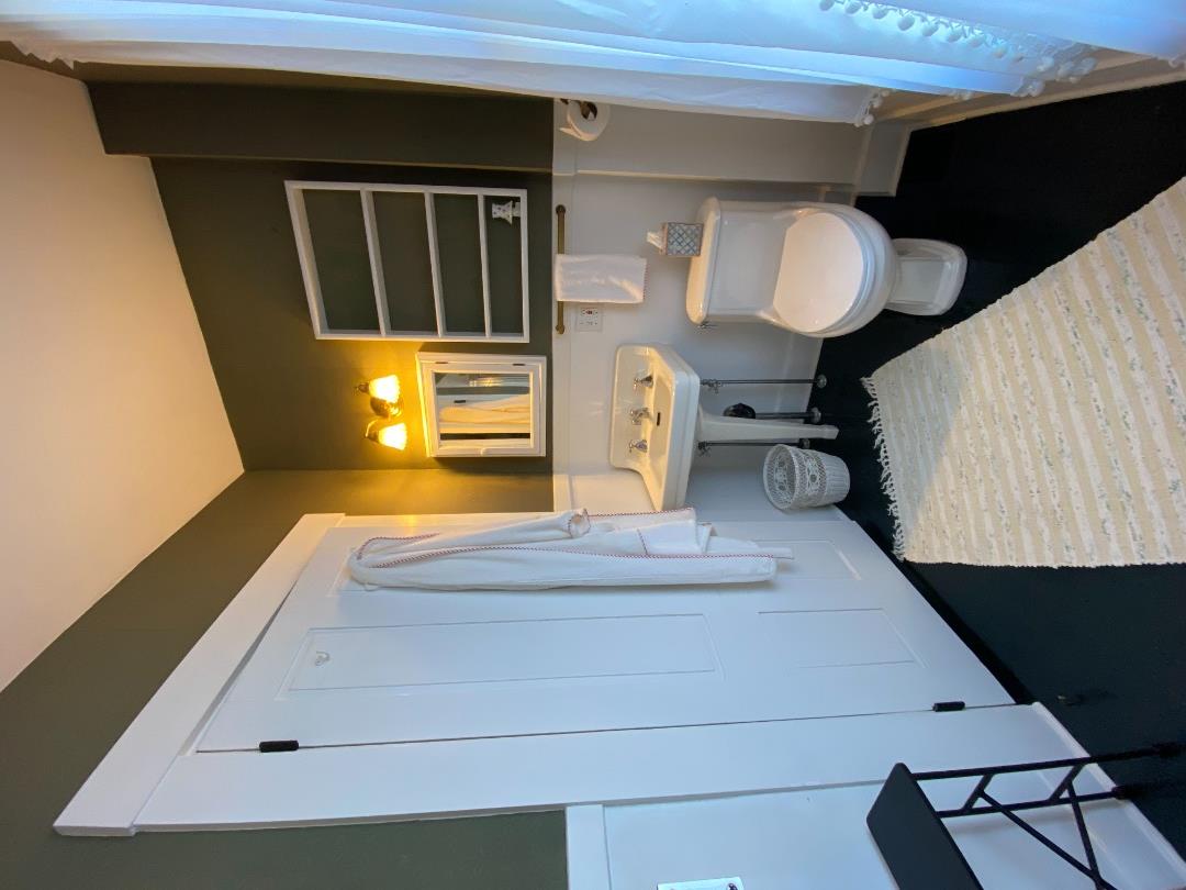 70 Spring Street Vineyard Haven, MA 02568 - Photo 43 of 67