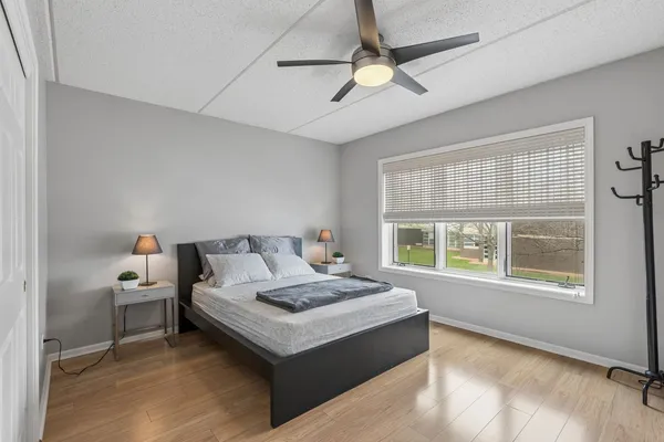 $325,000 | 5155 Madison Street, Unit 3208, Skokie, IL 60077