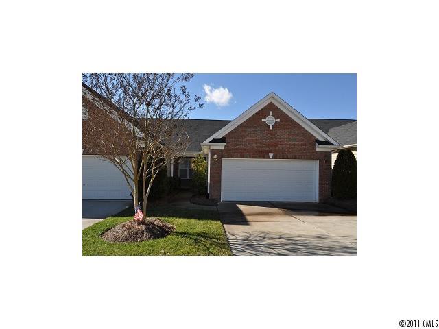 1666 Onyx Ridge, Unit 1666 Fort Mill, SC 29708 - Photo 2 of 13