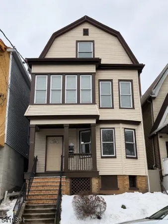 $2,200 | 60 Vermont Avenue, Unit 2, Newark, NJ 07106