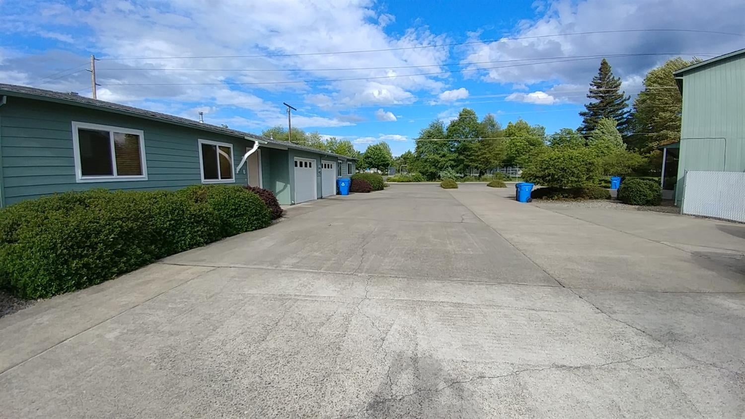 1424 Dowell Road Grants Pass, OR 97527 - Photo 13 of 18 Additional Photo