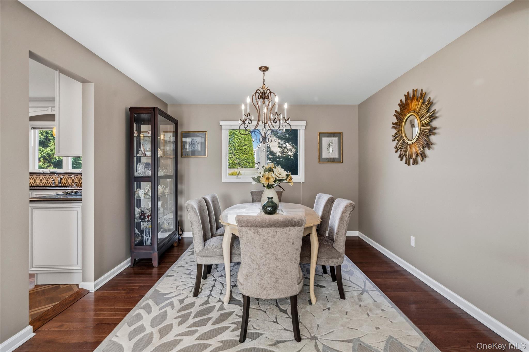 34 Admiral Road Massapequa, NY 11758 - Photo 8 of 32
