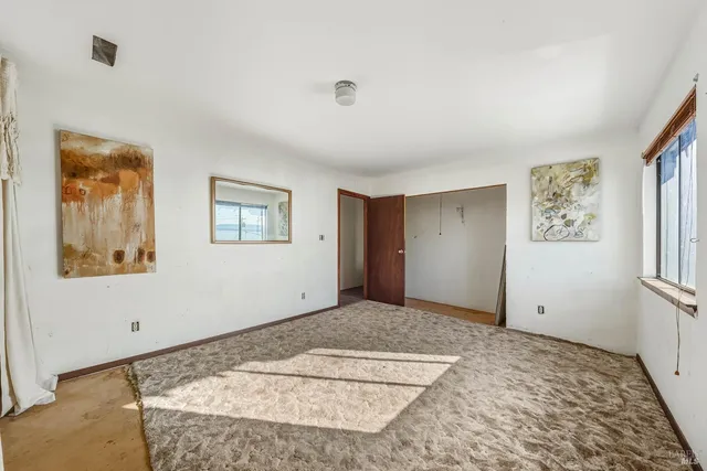 a view of livingroom with hardwood