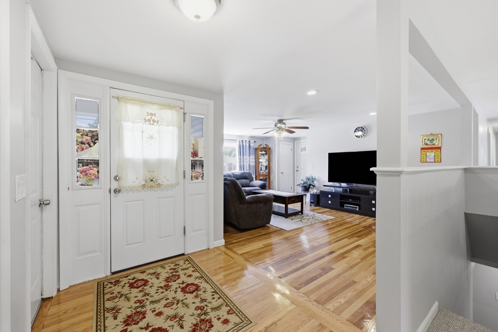 86 Scarsdale Road Springfield, MA 01129 - Photo 8 of 40