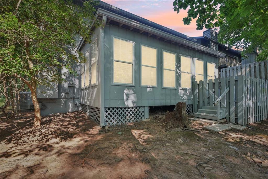 230 Lakeview Ridge East Roswell, GA 30076 - Photo 50 of 70 a front view of a house with a yard