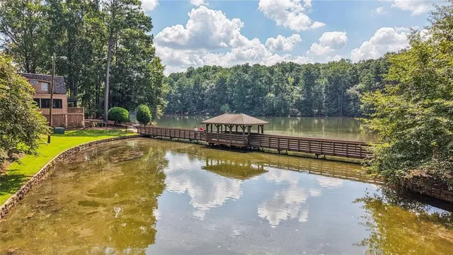 $540,000 | 230 Lakeview Ridge East, Roswell, GA 30076