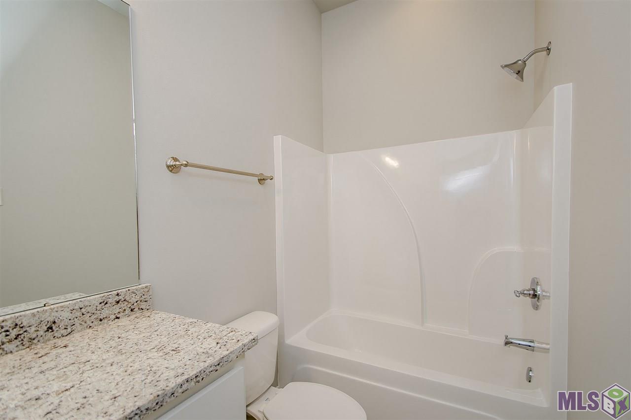 1427 Pelican Club Drive Baton Rouge, LA 70820 - Photo 9 of 23