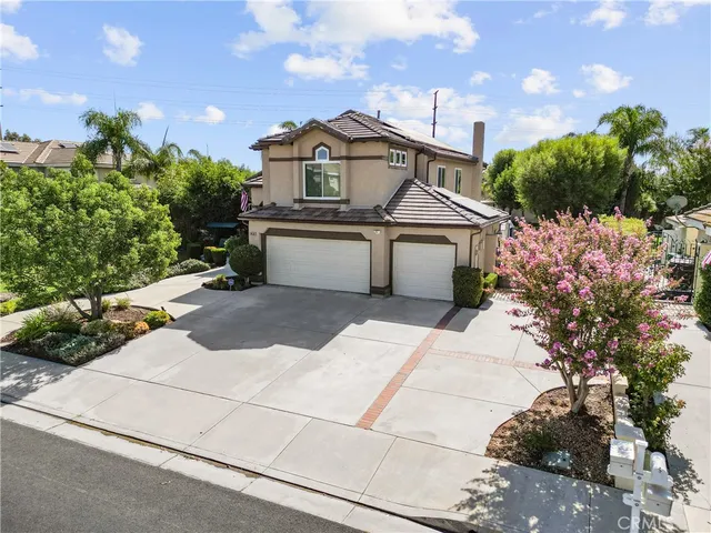 an empty room with windows and entryway