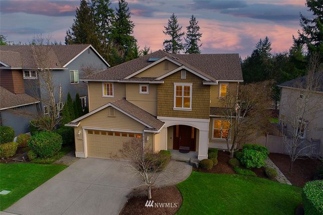 a picture of a bench in room