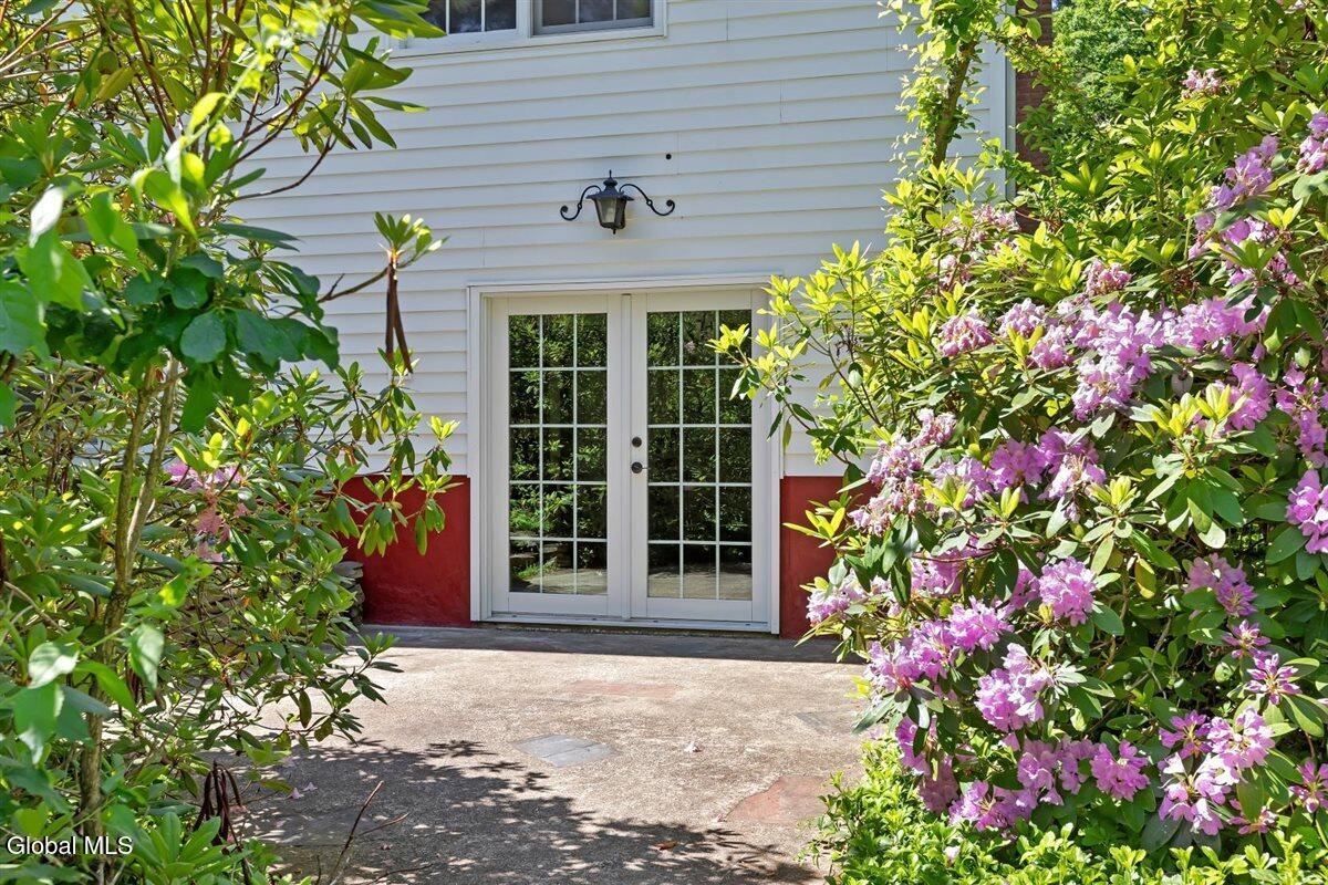 2307 Pine Ridge Road Niskayuna, NY 12309 - Photo 55 of 65 65-2307 Pine Ridge Rd-69