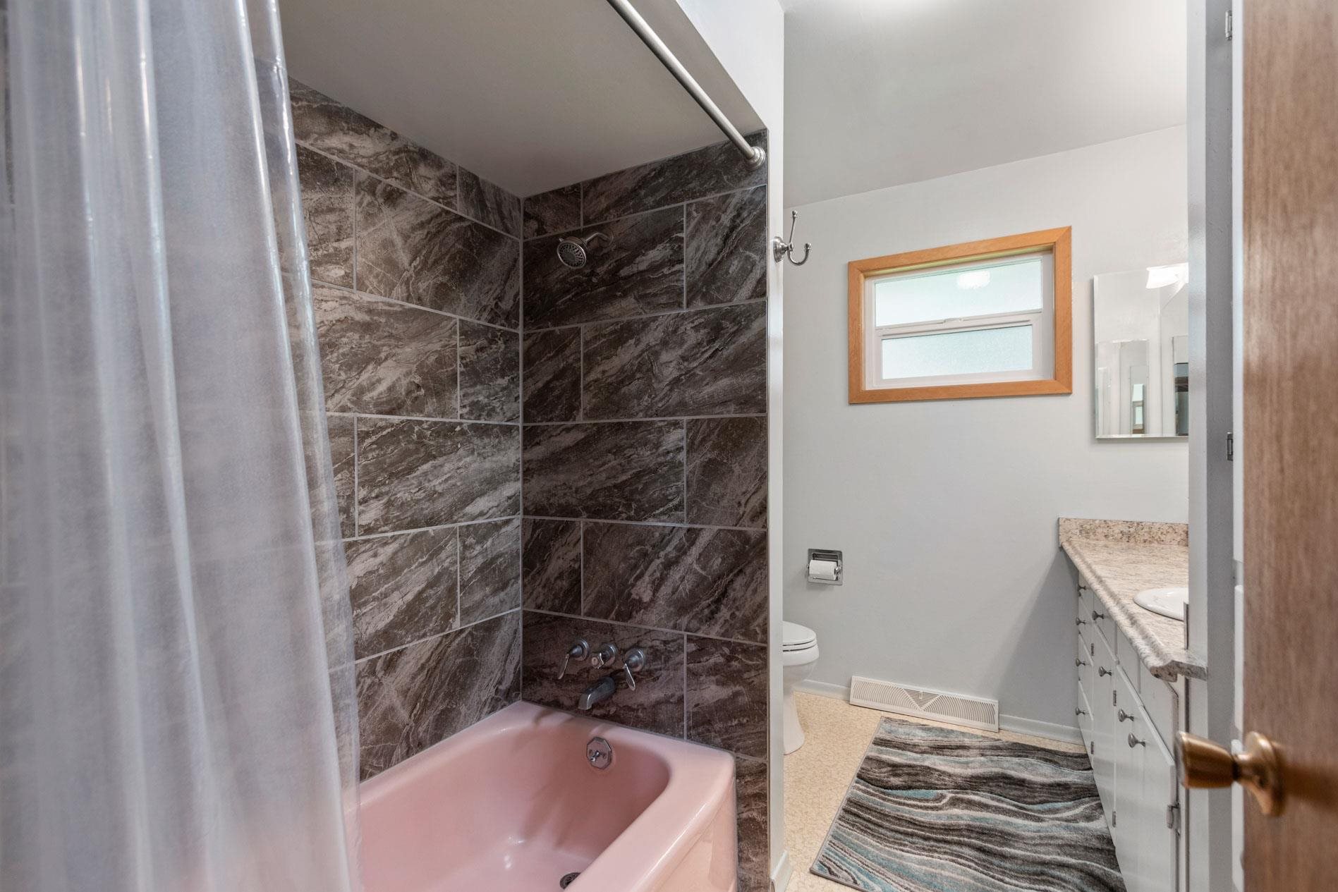 4203 North Willow Road Spokane, WA 99206 - Photo 16 of 28