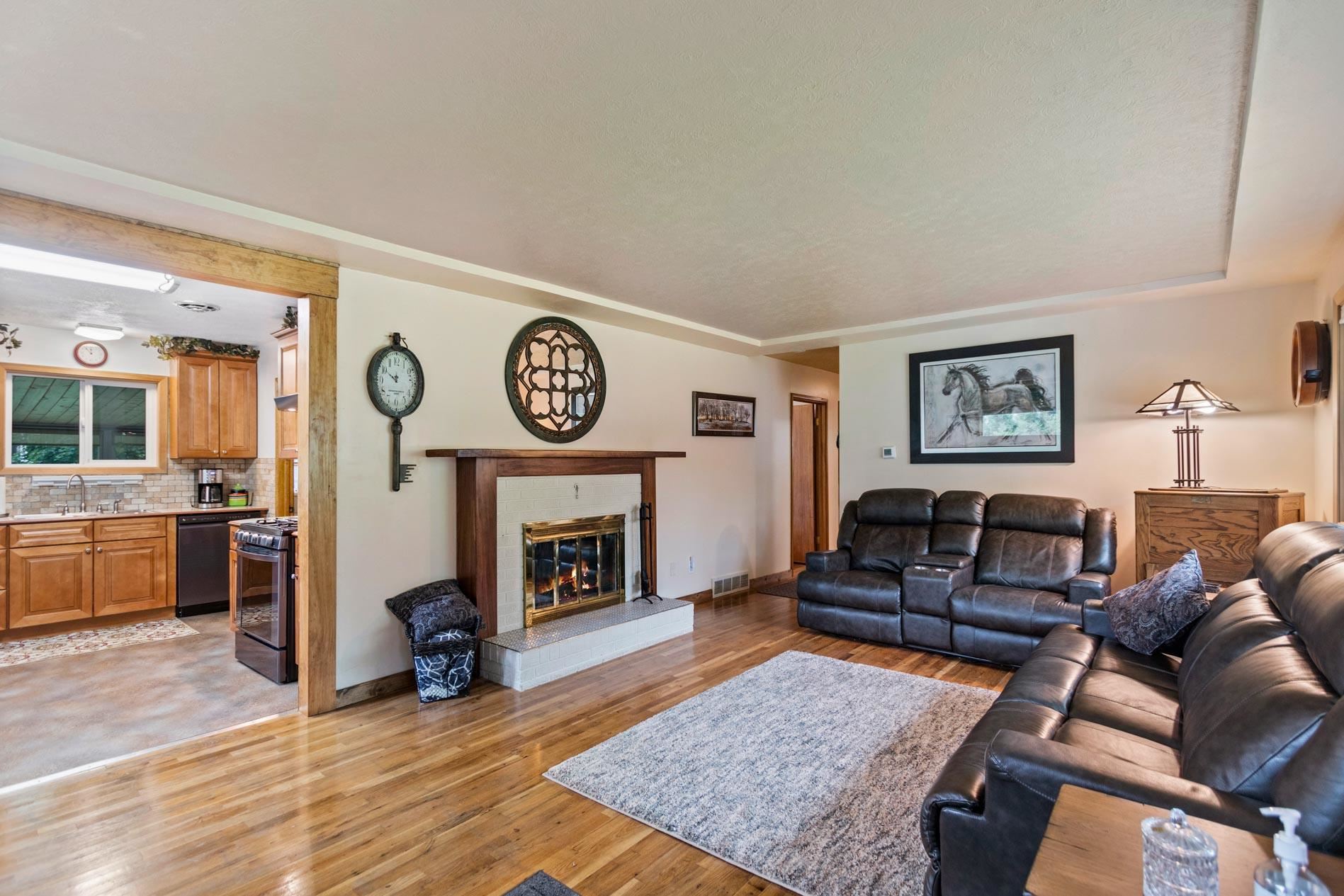 4203 North Willow Road Spokane, WA 99206 - Photo 5 of 28