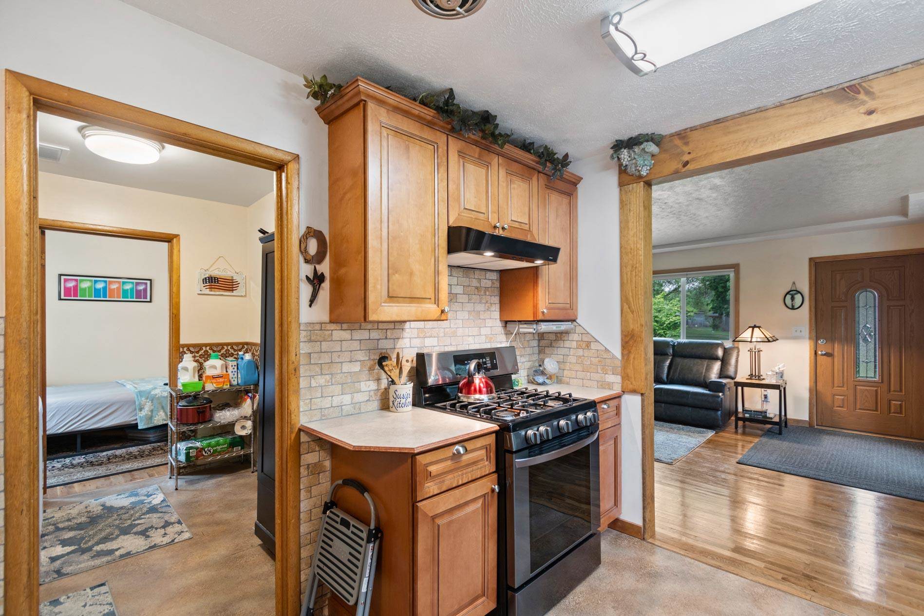 4203 North Willow Road Spokane, WA 99206 - Photo 10 of 28