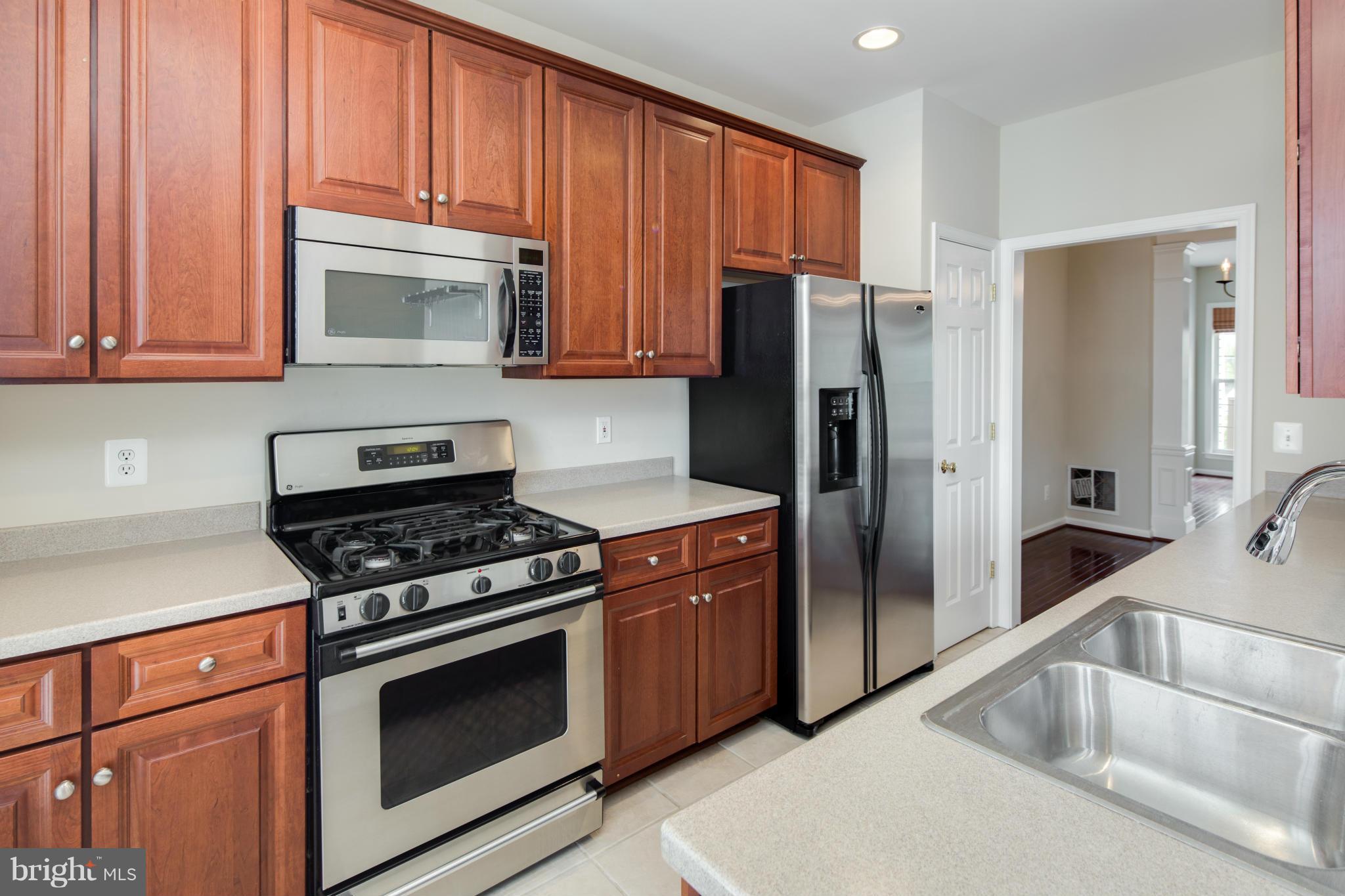 6324 Dunn Court Springfield, VA 22150 - Photo 2 of 30 Kitchen