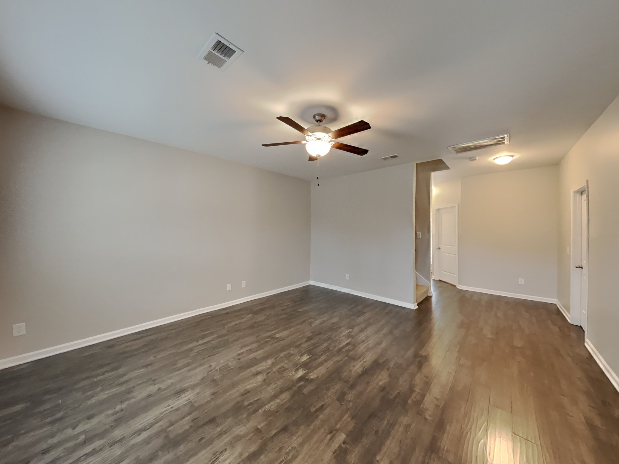 920 Beverly Court Spring Hill, TN 37174 - Photo 3 of 17