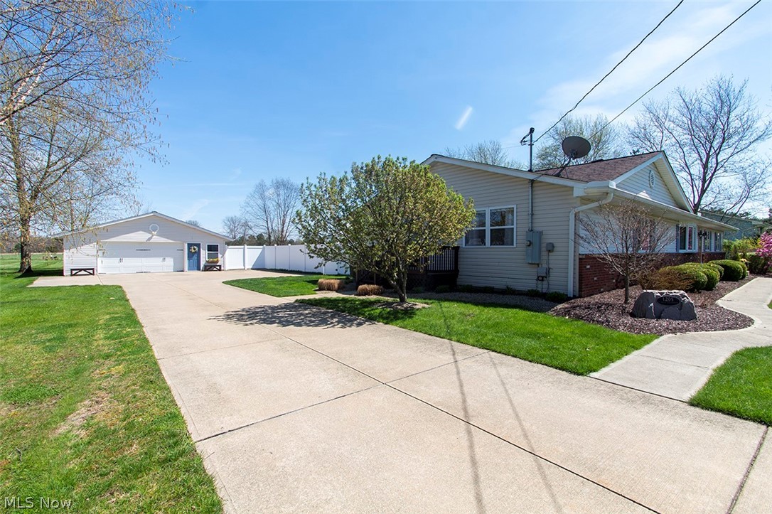 1205 Erhart Road Valley City, OH 44280 - Photo 2 of 35